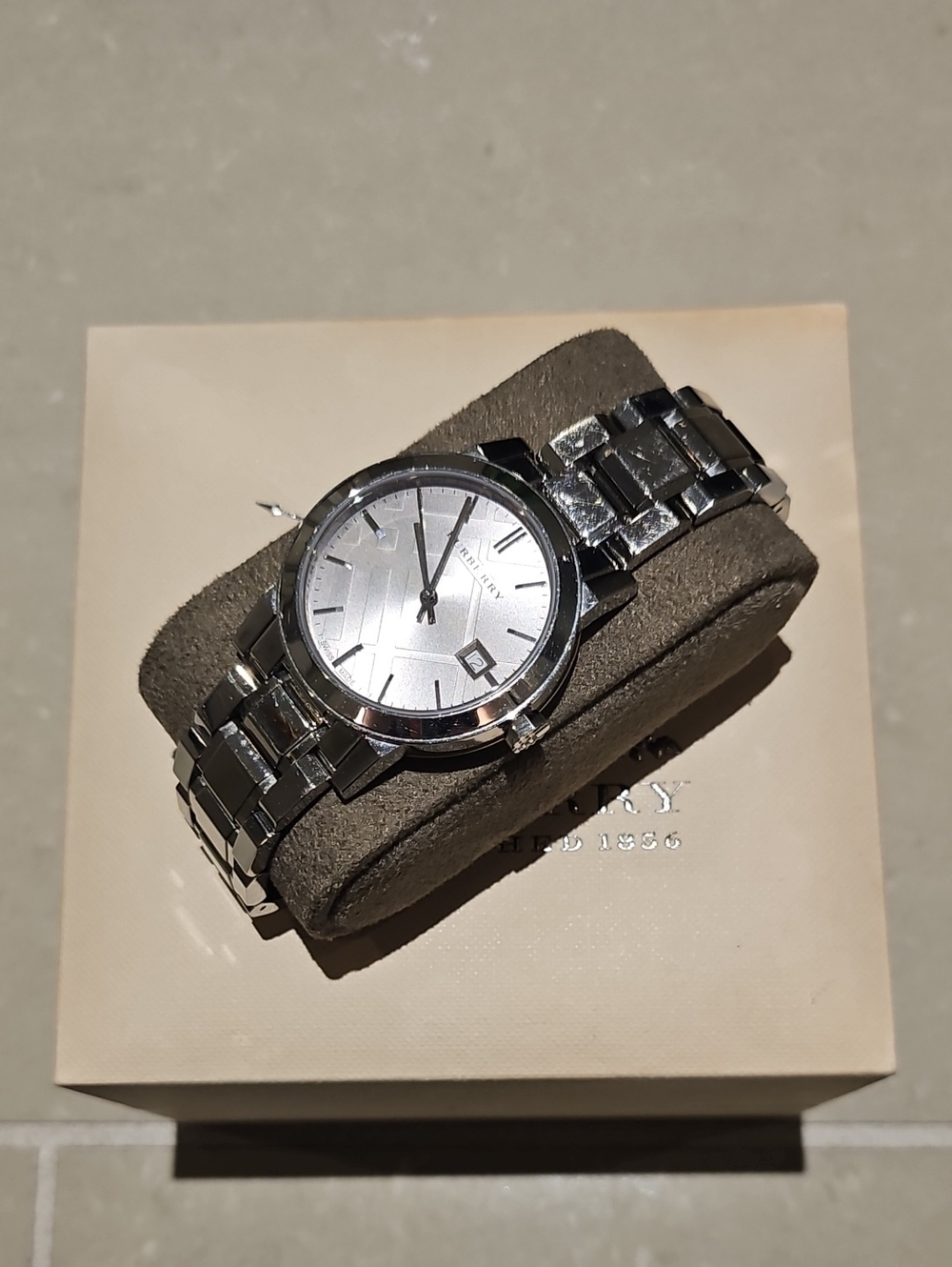 Burberry Silver Stainless Steel Ladies' Watch